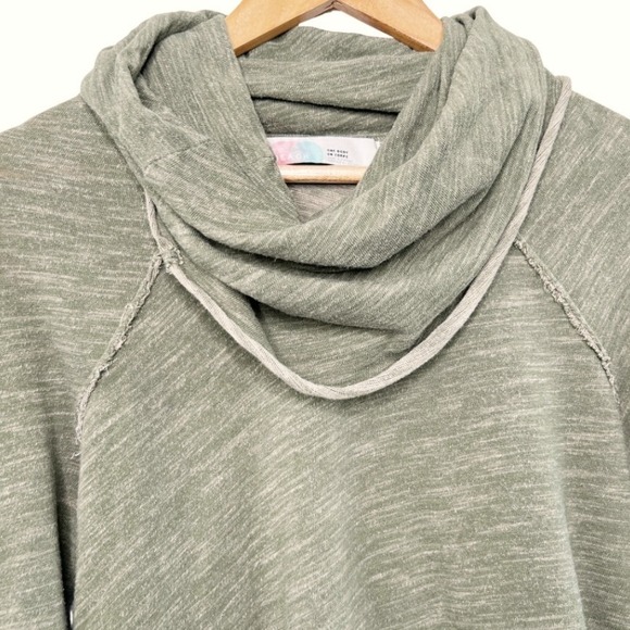 Free People Beach Women Olive Green Cocoon Cowl Neck Marled Pullover Top Size M - Picture 3 of 8